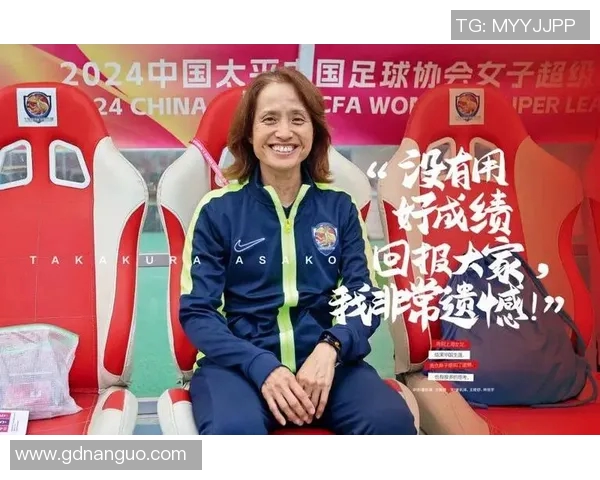 37岁足球明星感染新冠病毒引发关注球迷纷纷送上祝福与支持