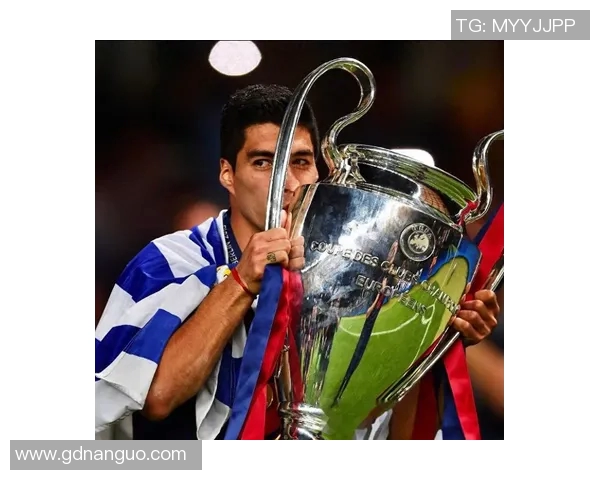 足球明星精彩瞬间集锦超火剪辑视频让你领略足坛风采与激情 足球明星精彩瞬间集锦超火剪辑视频让你领略足坛风采与激情