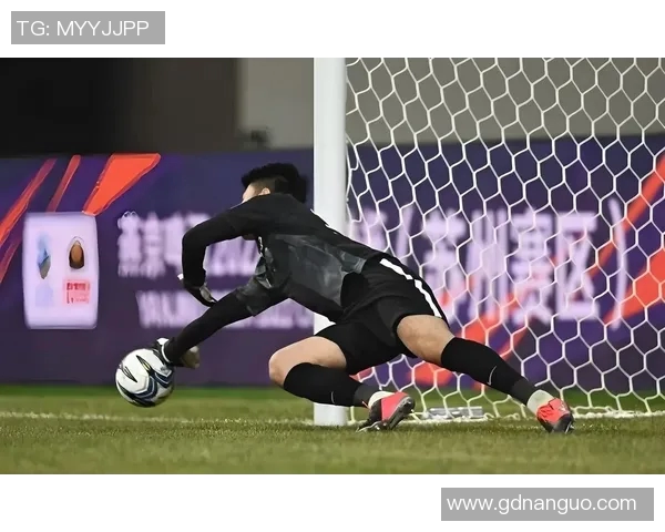 足球明星的梦想与奋斗在笔记本上的精彩记录与启示 足球明星的梦想与奋斗在笔记本上的精彩记录与启示