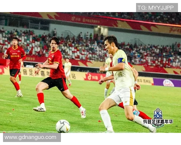 足球明星闪耀舞台精彩表演节目带你领略不一样的足球魅力与激情 足球明星闪耀舞台精彩表演节目带你领略不一样的足球魅力与激情